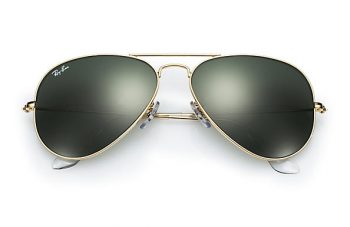 Ray-Ban